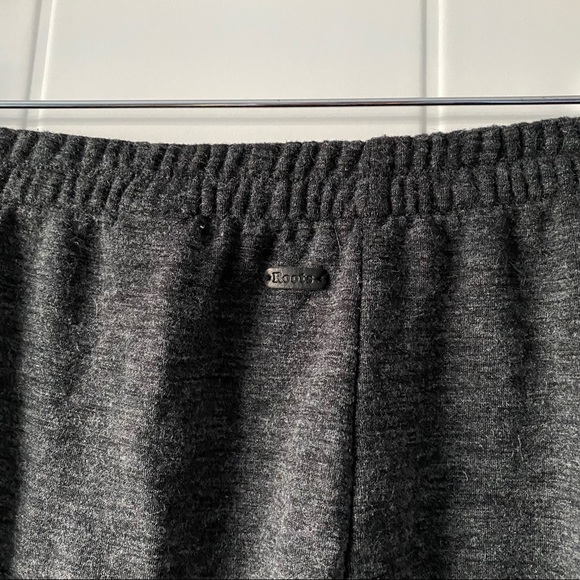 ROOTS | Skirt - Picture 2 of 7